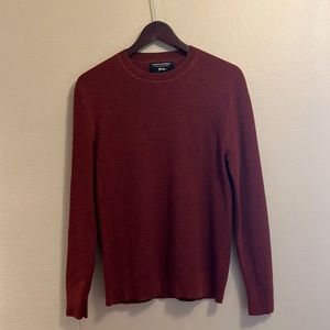 Banana Republic lightweight merino yarn sweater in deep rust color. Size Medium